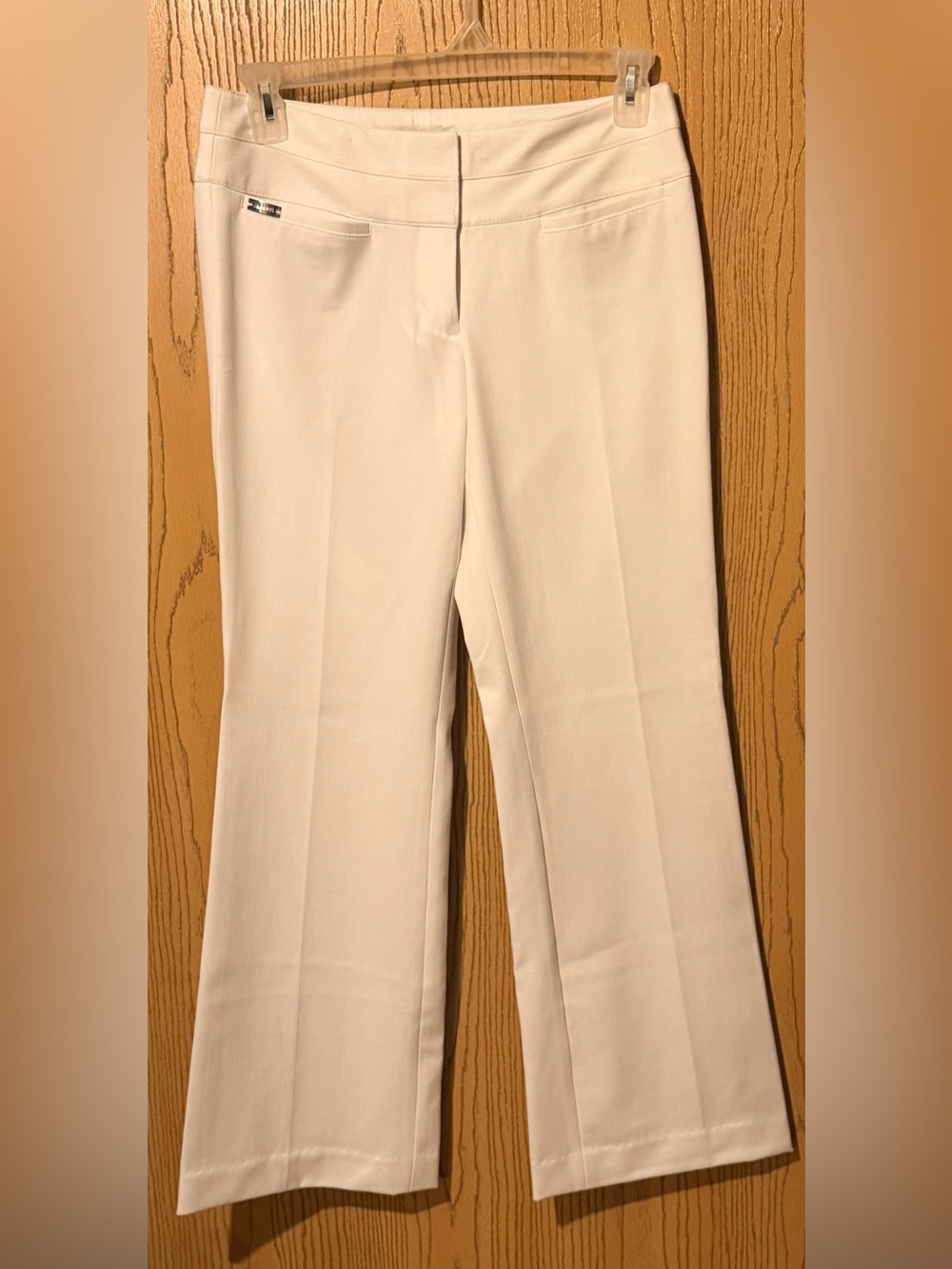 NWT Express Editors Mid Rise Pants